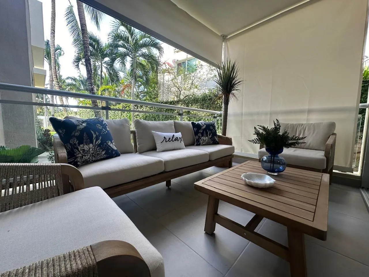 Luxury 2 Bedroom Apartment, 1 Min Walk To Punta Popy Beach, Pool, Ac, Fast Wifi, לאס טרנאס