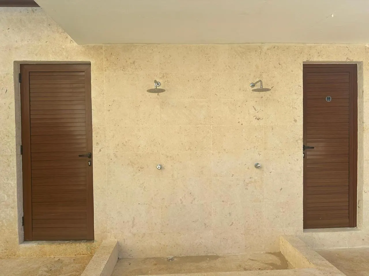 Luxury 2 Bedroom Apartment, 1 Min Walk To Punta Popy Beach, Pool, Ac, Fast Wifi, לאס טרנאס