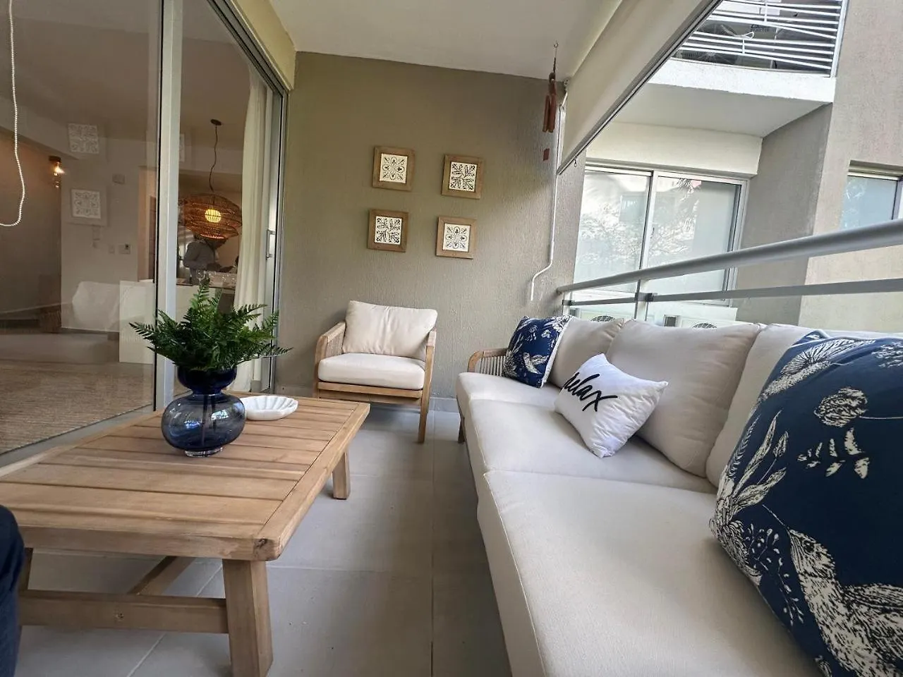 Luxury 2 Bedroom Apartment, 1 Min Walk To Punta Popy Beach, Pool, Ac, Fast Wifi, לאס טרנאס
